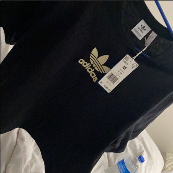 Adidas crop top - Picture 2 of 5